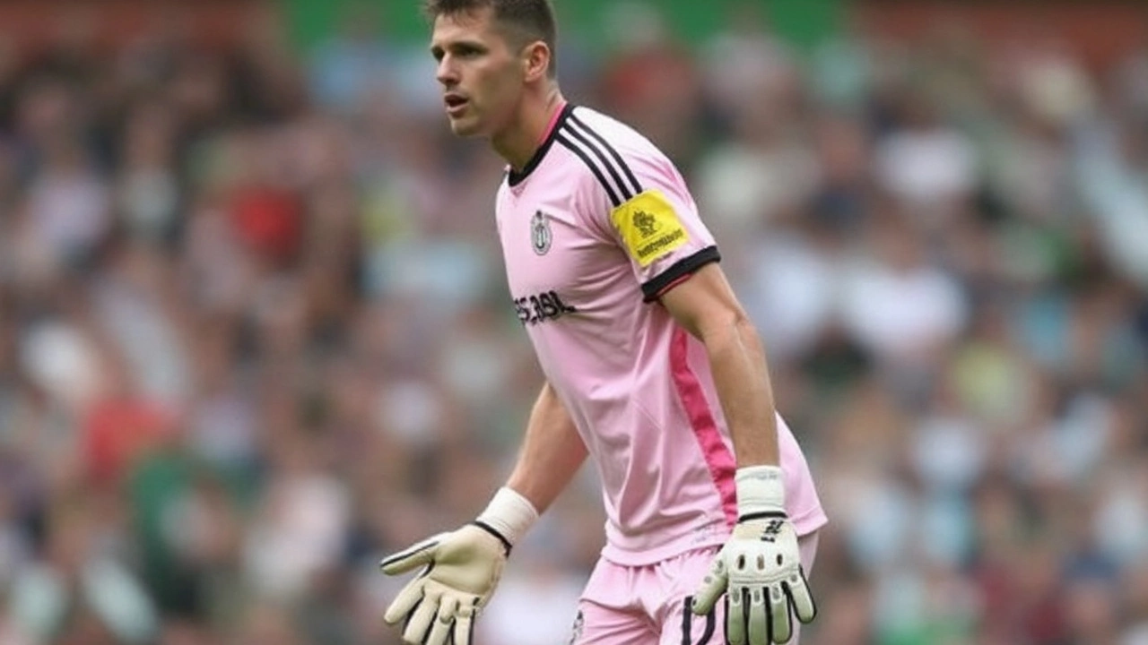 Manchester United Target Nick Pope as Newcastle Close in on Ramsdale Signing