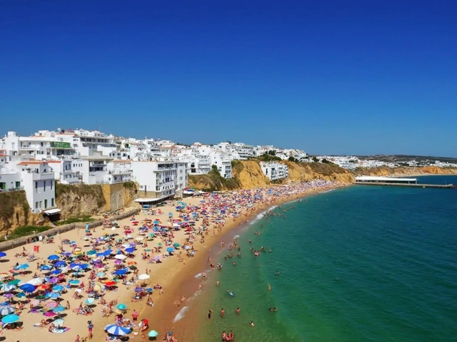 Two British Tourists Die in Albufeira Hotel Pool After Night Out